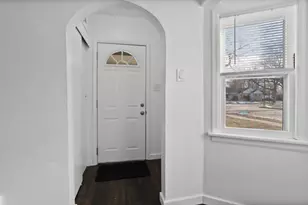 1132 12th Ave, Green Bay, WI 54304 - Photo 2