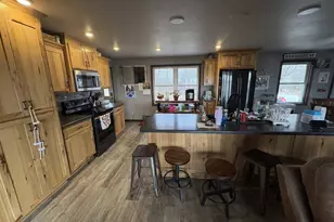 W8166 Belle Plaine Ave, Shawano, WI 54166 - Photo 10