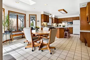 1305 Orchard Ct, Neenah, WI 54956 - Photo 18