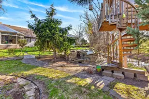 1305 Orchard Ct, Neenah, WI 54956 - Photo 14