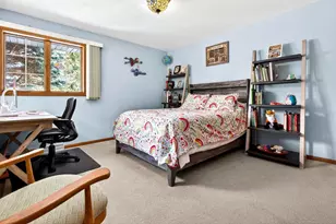 1305 Orchard Ct, Neenah, WI 54956 - Photo 38