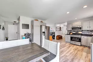 801 Simon St, Wild Rose, WI 54984 - Photo 6