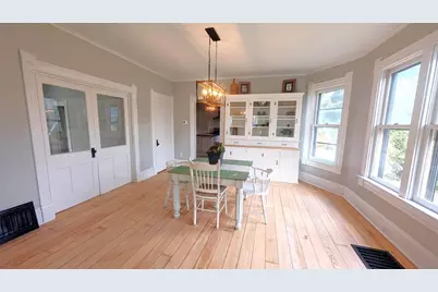 2316 Oregon Street, Oshkosh, WI 54902 - Photo 4