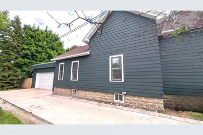 2316 Oregon Street, Oshkosh, WI 54902 - Photo 16