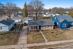 823 Jean St, Neenah, WI 54956 - Photo 30