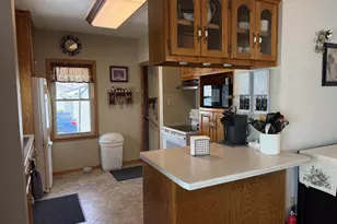 1046 Dousman St, Green Bay, WI 54303 - Photo 32