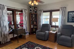 1046 Dousman St, Green Bay, WI 54303 - Photo 14