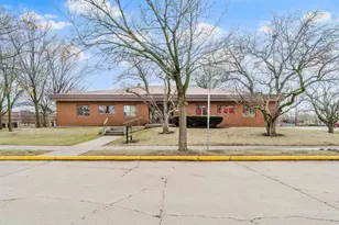 217 Ceape Ave, Oshkosh, WI 54901 - Photo 1