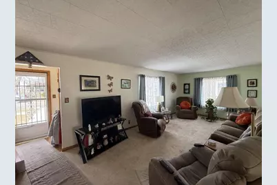2113 17th Avenue, Menominee, MI 49858 - Photo 4