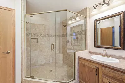 5235 Chesapeake Court, Oshkosh, WI 54901 - Photo 16