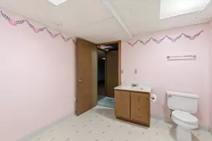 5235 Chesapeake Ct, Oshkosh, WI 54901 - Photo 28