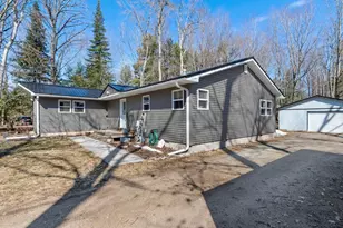W6118 Lake Dr, Shawano, WI 54166 - Photo 4