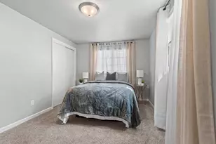 1914 Lilac Ln, Green Bay, WI 54302 - Photo 14