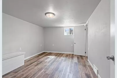 1914 Lilac Lane, Green Bay, WI 54302 - Photo 24