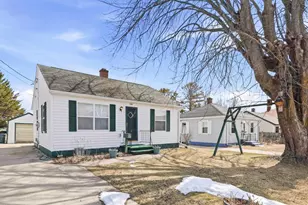 308 Church St, Algoma, WI 54201 - Photo 2