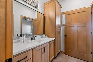 532 Royal Saint Pats Dr, Wrightstown, WI 54180 - Photo 38