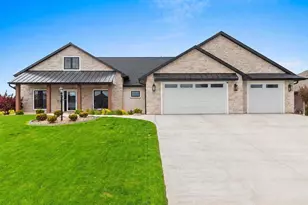 532 Royal Saint Pats Dr, Wrightstown, WI 54180 - Photo 66