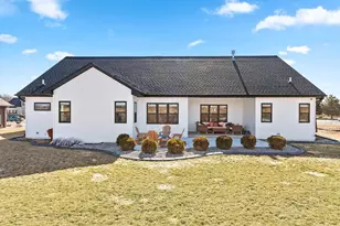 532 Royal Saint Pats Dr, Wrightstown, WI 54180 - Photo 66