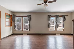 W5851 Lake Dr, Shawano, WI 54166 - Photo 6