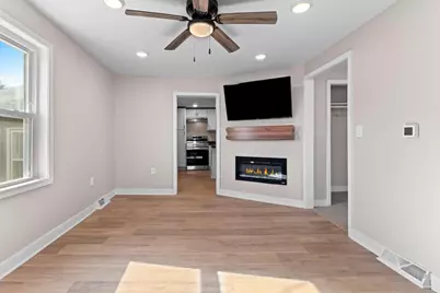 1175 9th Street, Green Bay, WI 54304 - Photo 4