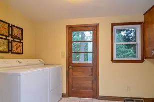 1321 Wiesner St, Green Bay, WI 54304 - Photo 22