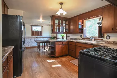1321 Wiesner Street, Green Bay, WI 54304 - Photo 14