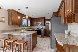 1935 Bunker Hill Ct, De Pere, WI 54115 - Photo 12