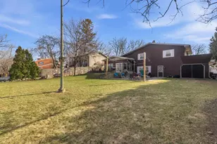 909 Brookwood Ct, Oshkosh, WI 54902 - Photo 30