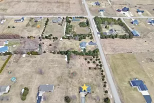 508 Highland Meadow Trail, Pulaski, WI 54162 - Photo 26