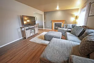 508 Highland Meadow Trail, Pulaski, WI 54162 - Photo 2