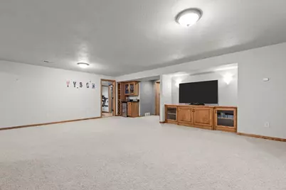 4231 Westview Lane, Oshkosh, WI 54904 - Photo 40