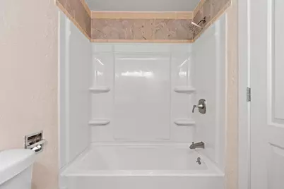 2130 Elmview Drive #B, Ashwaubenon, WI 54304 - Photo 18