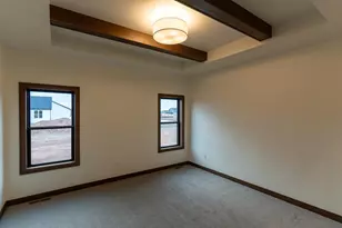 N8841 Galway Ln, Menasha, WI 54952 - Photo 8