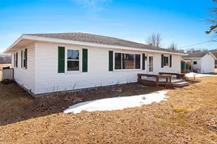 W5184 Shady Ln, Shawano, WI 54166 - Photo 2