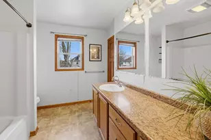 204 N Park Ave, Fond du Lac, WI 54935 - Photo 12