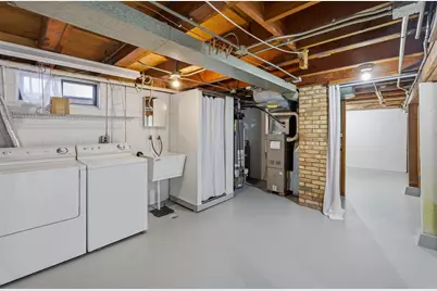 149 W 23rd Avenue, Oshkosh, WI 54902 - Photo 18