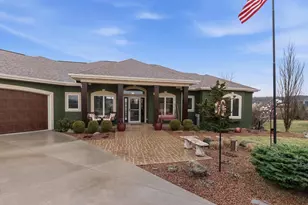 W6764 Osage Ct, Fond du Lac, WI 54937 - Photo 2