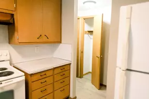 1457 Bond St, Green Bay, WI 54303 - Photo 36