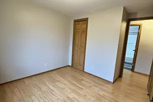 1706 Winchester Ave, Oshkosh, WI 54901 - Photo 10