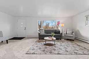 1320 Sheboygan St, Oshkosh, WI 54904 - Photo 6