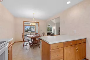 3213 N Mistwood Ln, Appleton, WI 54914 - Photo 18