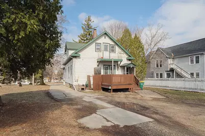 525 S Quincy Street, Green Bay, WI 54301 - Photo 2