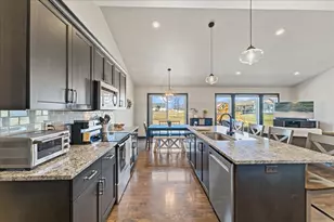 278 Brookview Dr, Luxemburg, WI 54217 - Photo 10