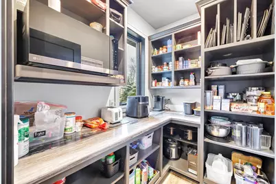 3907 Trappers Bend Court, Green Bay, WI 54313 - Photo 10