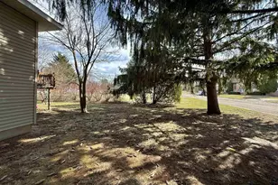 266 Forest St, Berlin, WI 54923 - Photo 64