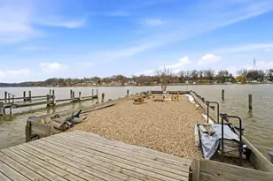 2490 Stroebe Island Dr, Appleton, WI 54914 - Photo 24