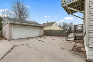 1719 21st St, Two Rivers, WI 54241 - Photo 32