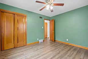 825 15th Ave, Green Bay, WI 54304 - Photo 10