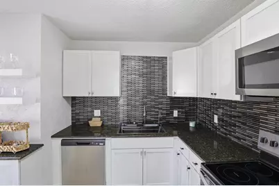 1303 Prospect Avenue, Appleton, WI 54914 - Photo 10