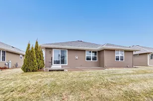 3825 Shore Crest Ln, Green Bay, WI 54311 - Photo 24